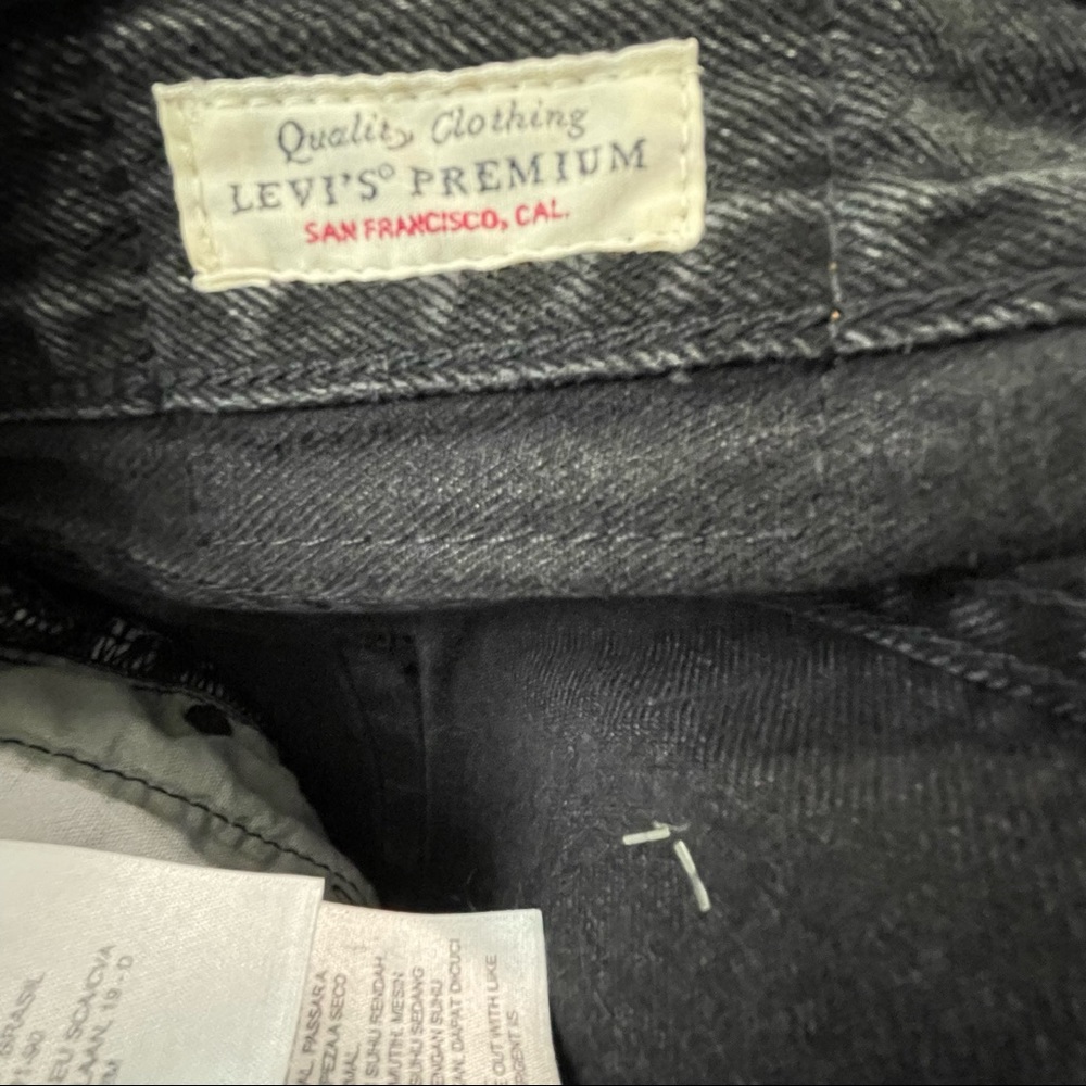 Levi’s premium mid rise 501 shorts 32 - Picture 8 of 9